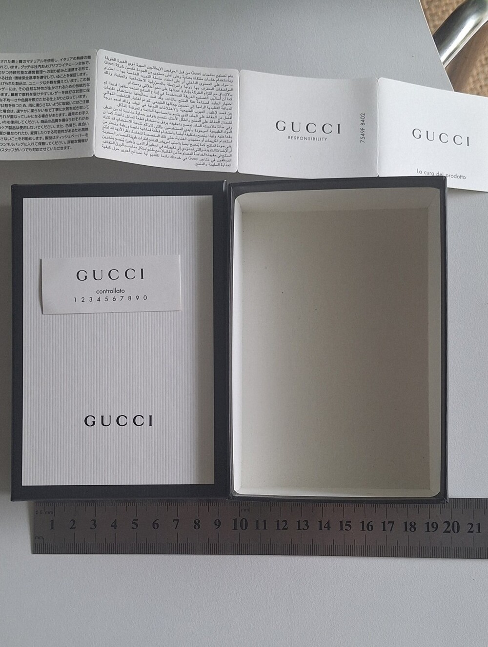 Gucci Packing With Control Card Authentic - Picture 2 of 5